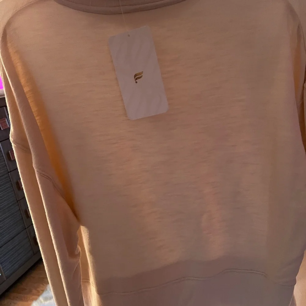 Fabletics lightweight sweater - Picture 3 of 5
